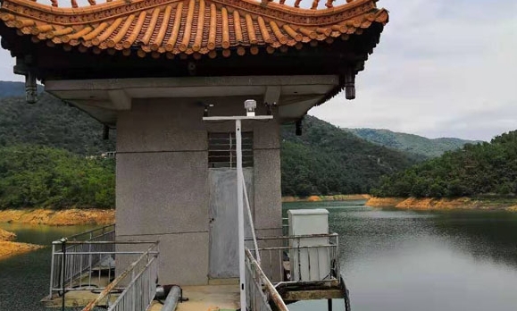 云南曲靖市水庫氣象水質環境綜合監測系統